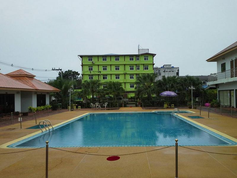 Готель Sadudee Mansion Сурат-Тхані Екстер'єр фото